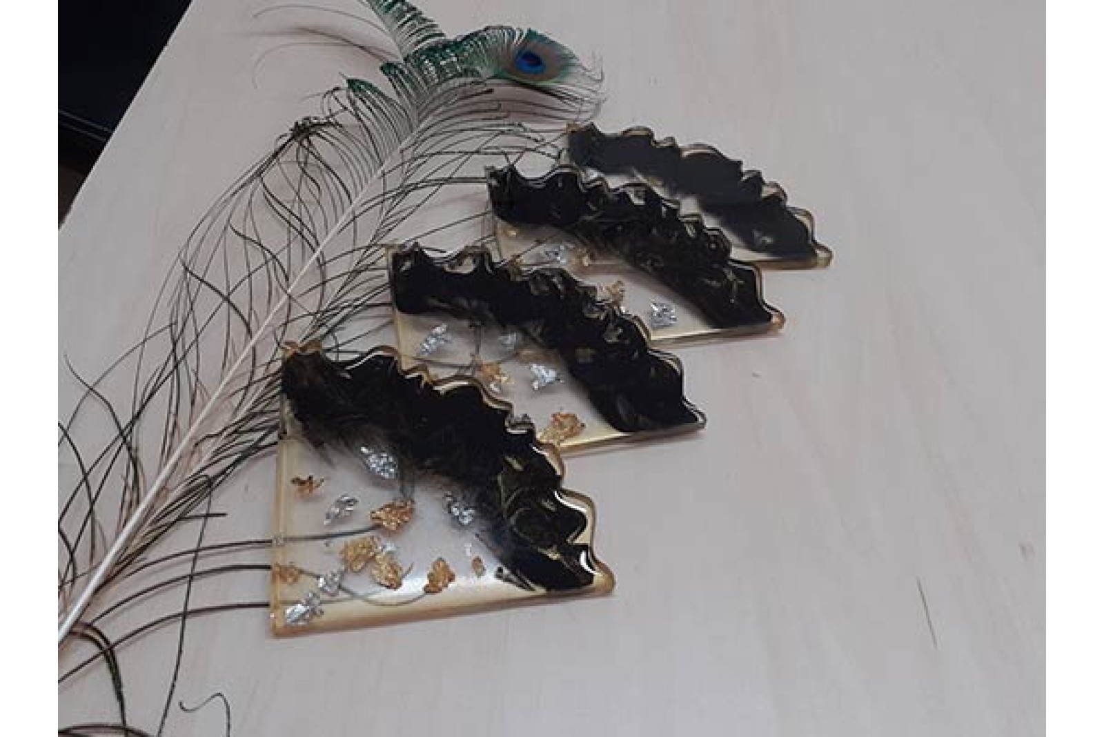 ΜΑΥΡΟ - ΧΡΥΣΟ