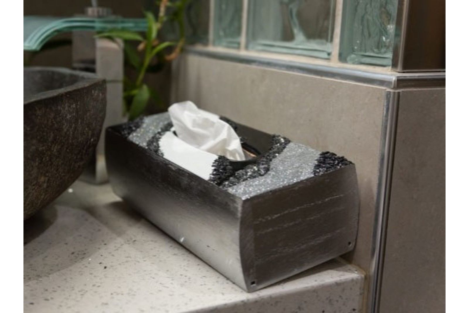 ΘΗΚΗ ΧΑΡΤΟΜΑΝΤΗΛΩΝ BLACK & WHITE